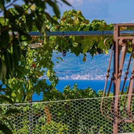 Alva - Two Bedroom With Terrace Apartment